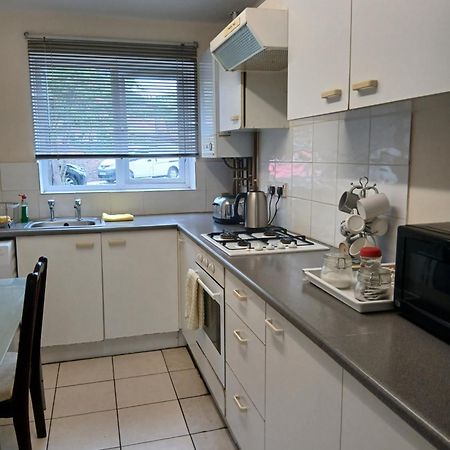 Apartamento Milton Keynes Lettings Exterior foto